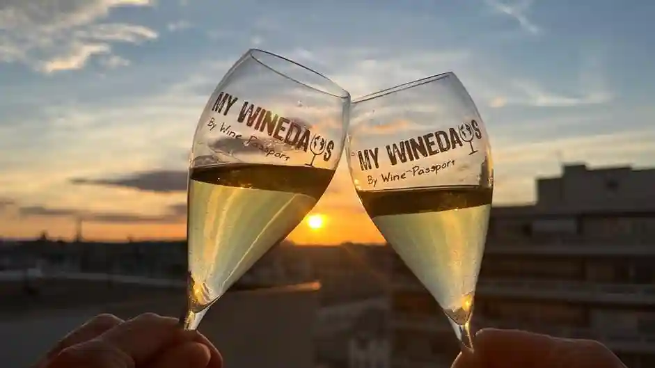 Reims: Champagne Tasting with Lunch Day Trip from Paris