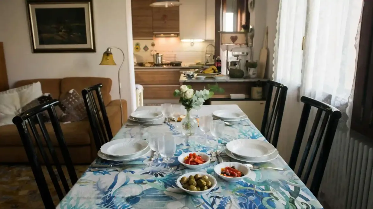 Venice: 3-Course Dining Experience at a Local's Home Provided by Cesarine