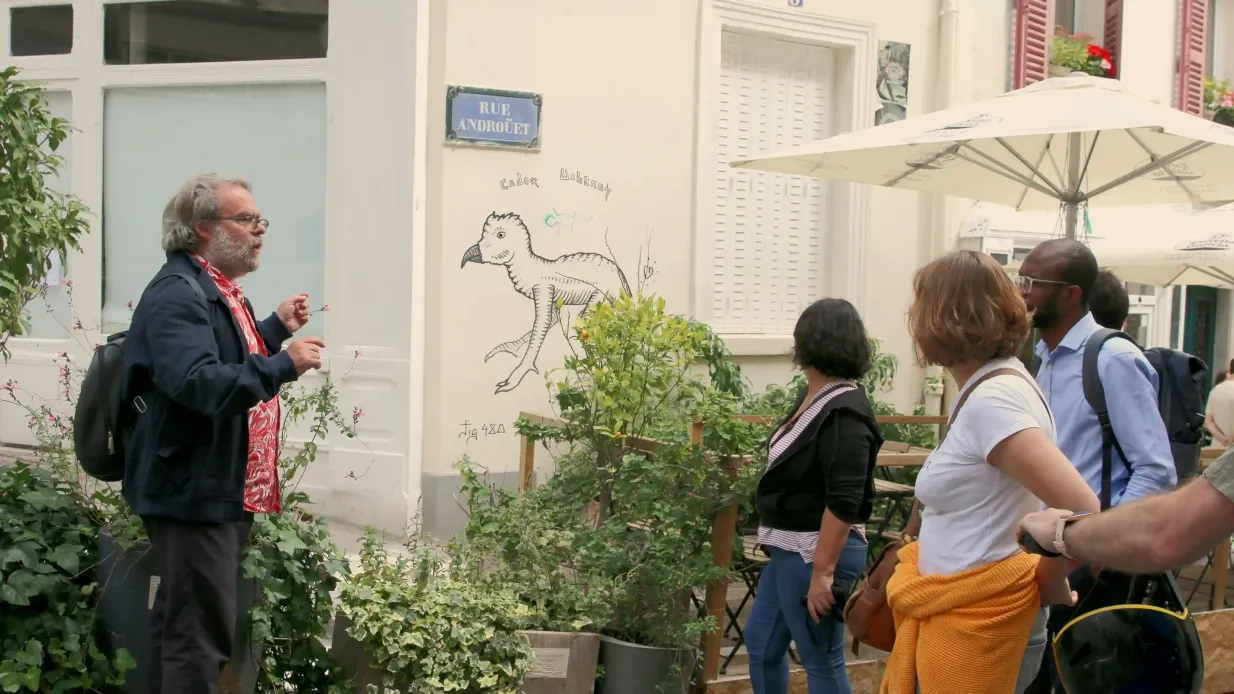 Montmartre Paris: Street Art Walking Tour
