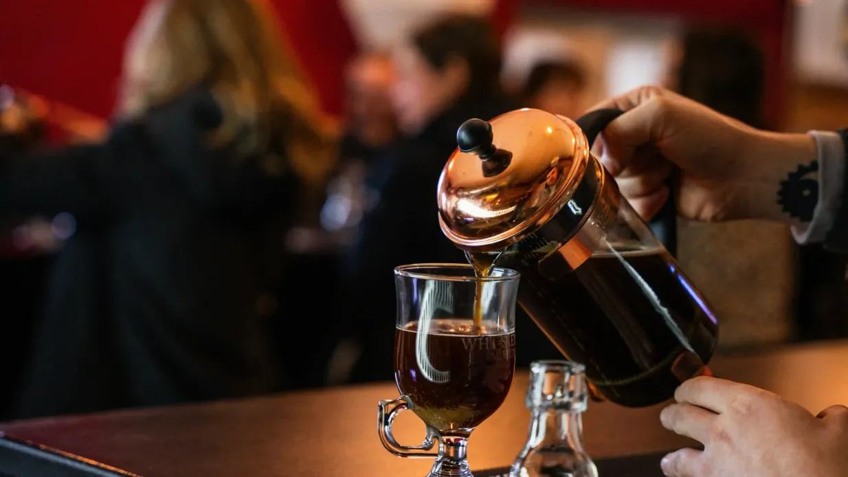 Irlanda: Experiencia Masterclass de Café Irlandés Operado por Irish Whiskey Museum Limited
