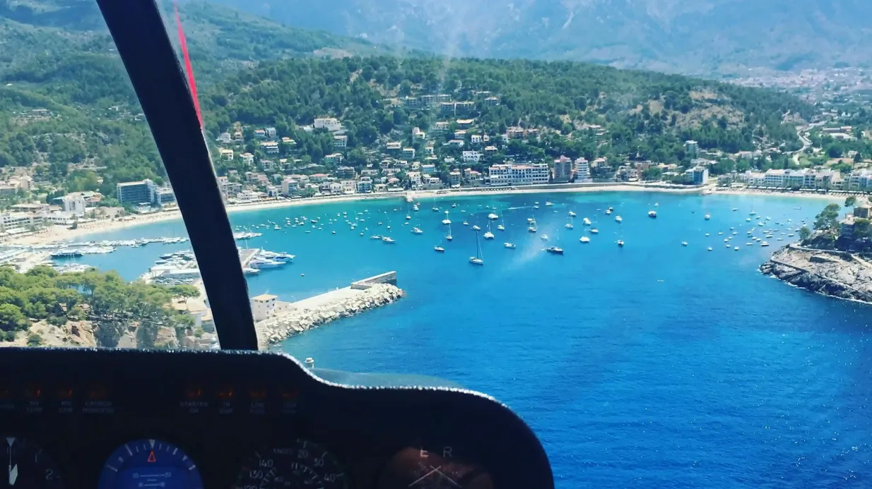Mallorca: 30-Minute Helicopter Tour