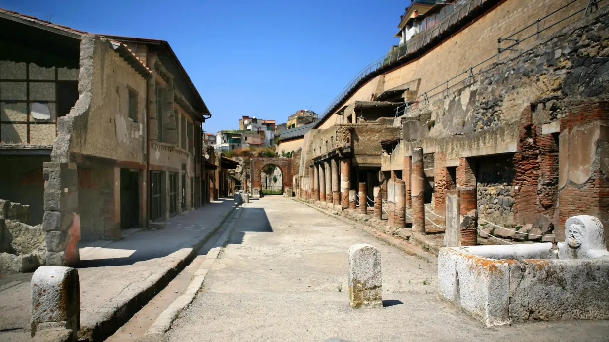 Herculaneum & Vesuv: Eintritt ohne Anstehen + Hin- und Rückfahrt ab Neapel