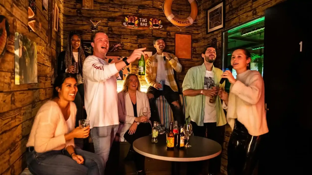 Aloha Amsterdam: Private Karaoke Session
