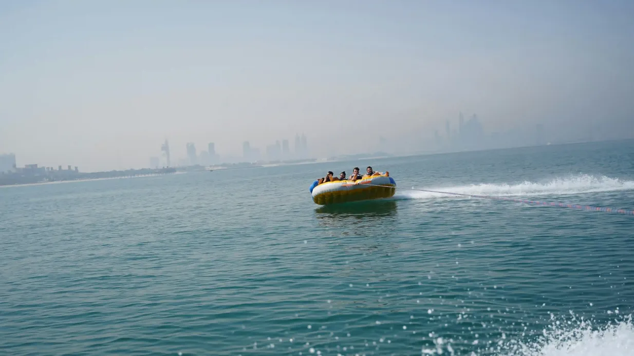 Dubai Tubing: Adrenalin-Tour