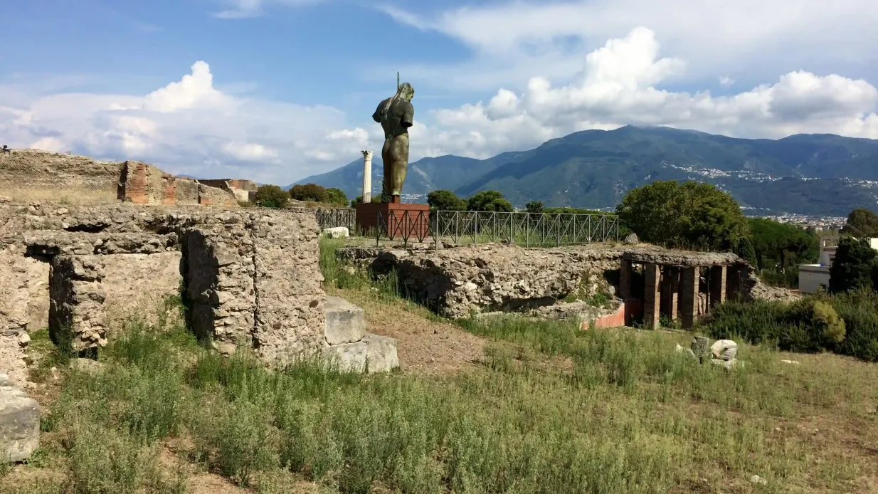 Desde Nápoles: Pompeya y Costa Amalfitana: excursión de un día con almuerzo Operado por Worldtours Srl