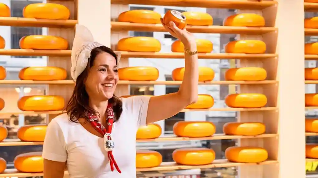Amsterdam: Cheese Tasting at Henri Willig Warmoesstraat Tickets Provided by Henri Willig Kaas BV