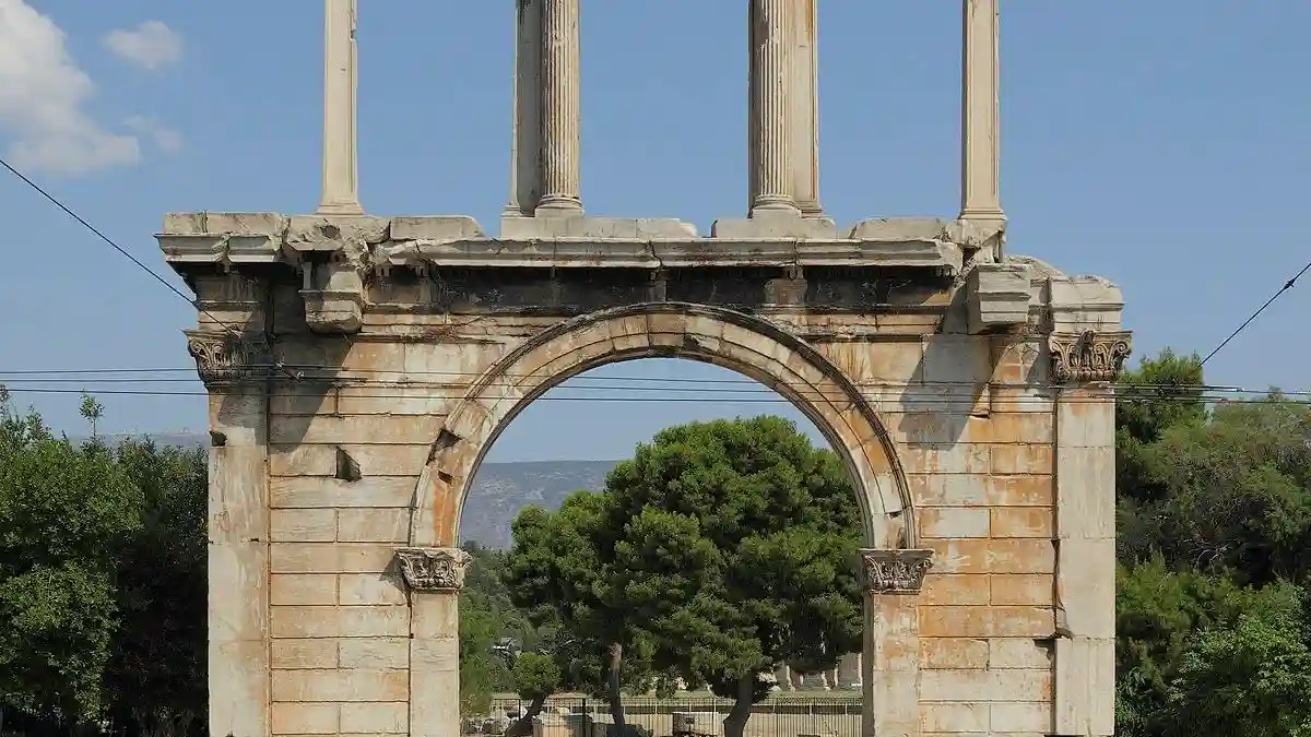 Athen: Private ganztägige Minibus-Tour + Hotelabholung Bereitgestellt von GS Tours Athens – George Bentis