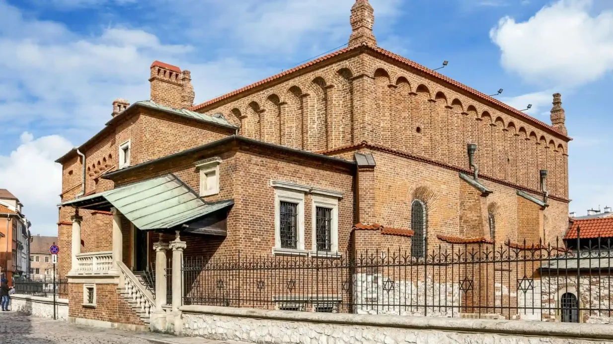 Jewish Square & Former Ghetto Krakow: Small-Group Morning Guided Tour
