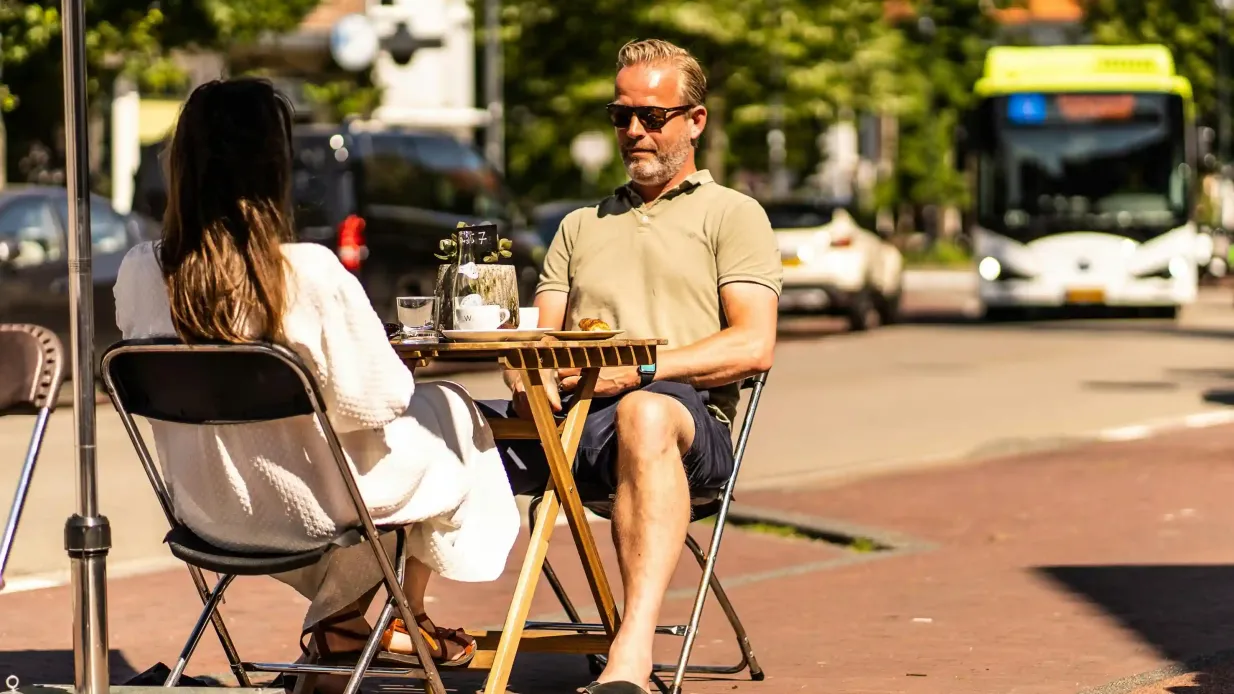 Haarlem y Zandvoort: Billete de autobús de un día desde Ámsterdam + App Audioguía