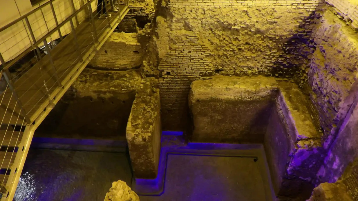 Navona subterrânea e Fontana di Trevi: bilhete de entrada + tour guiado