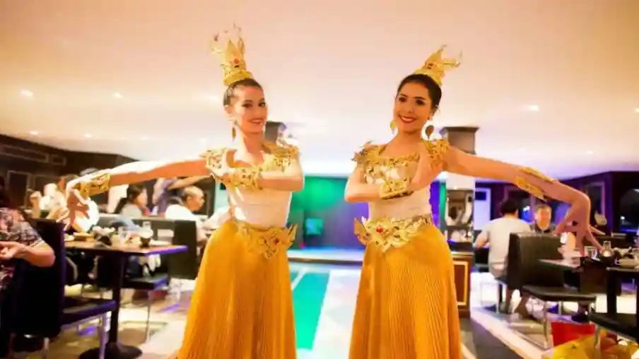 Bangkok : Croisière sur la rivière White Orchid et dîner Fournie par Tiqets International B.V.