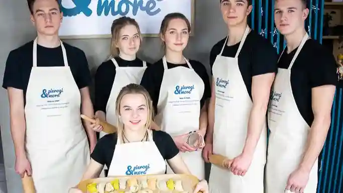 Clase de cocina de albóndigas polacas con degustación de licores