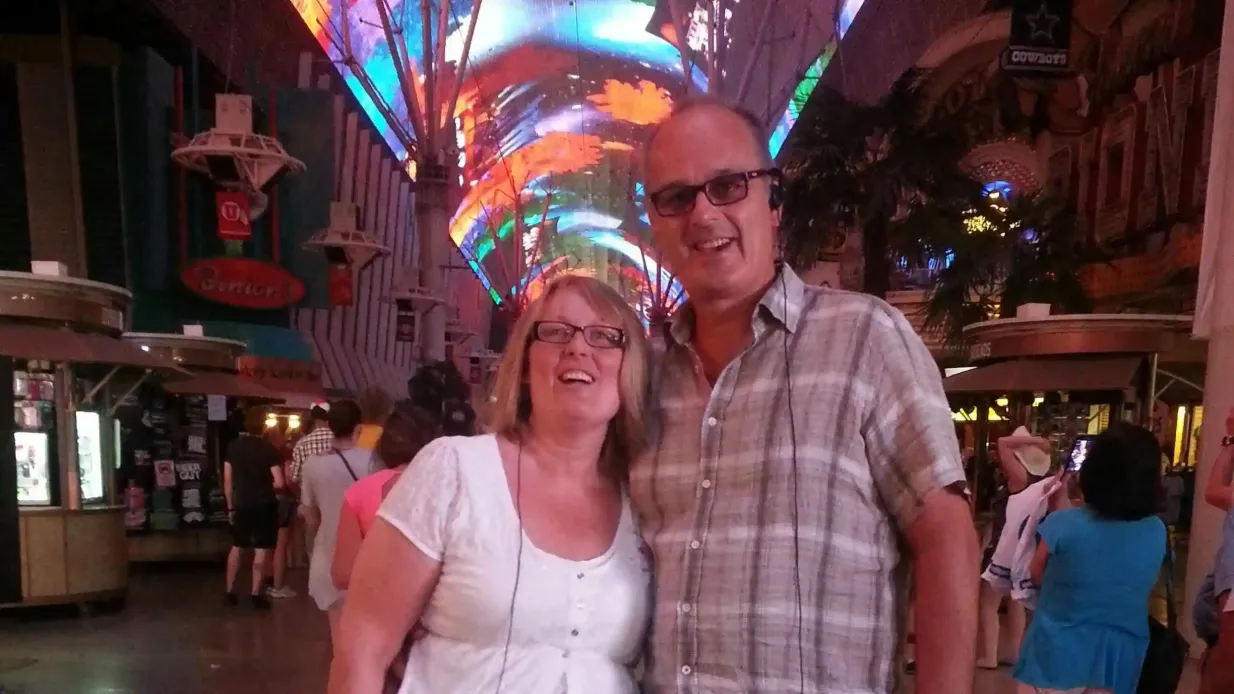 Fremont Street : Visite à pied après la tombée de la nuit Fournie par Las Vegas Walking Tours