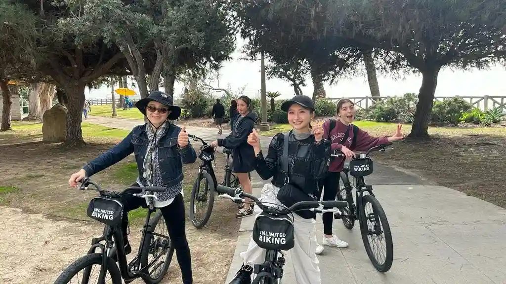 Santa Monica: Electric Bike Rentals Provided by Unlimited Biking Reservations LLC