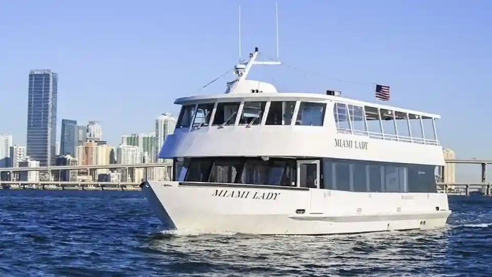 Miami: Excursión en hidrodeslizador por los Everglades, paseo en barco por la bahía de Biscayne y autobús descapotable Operado por Big Bus USA