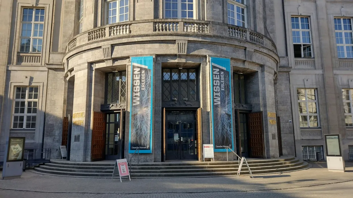 Visite o Deutsches Museum com Paul