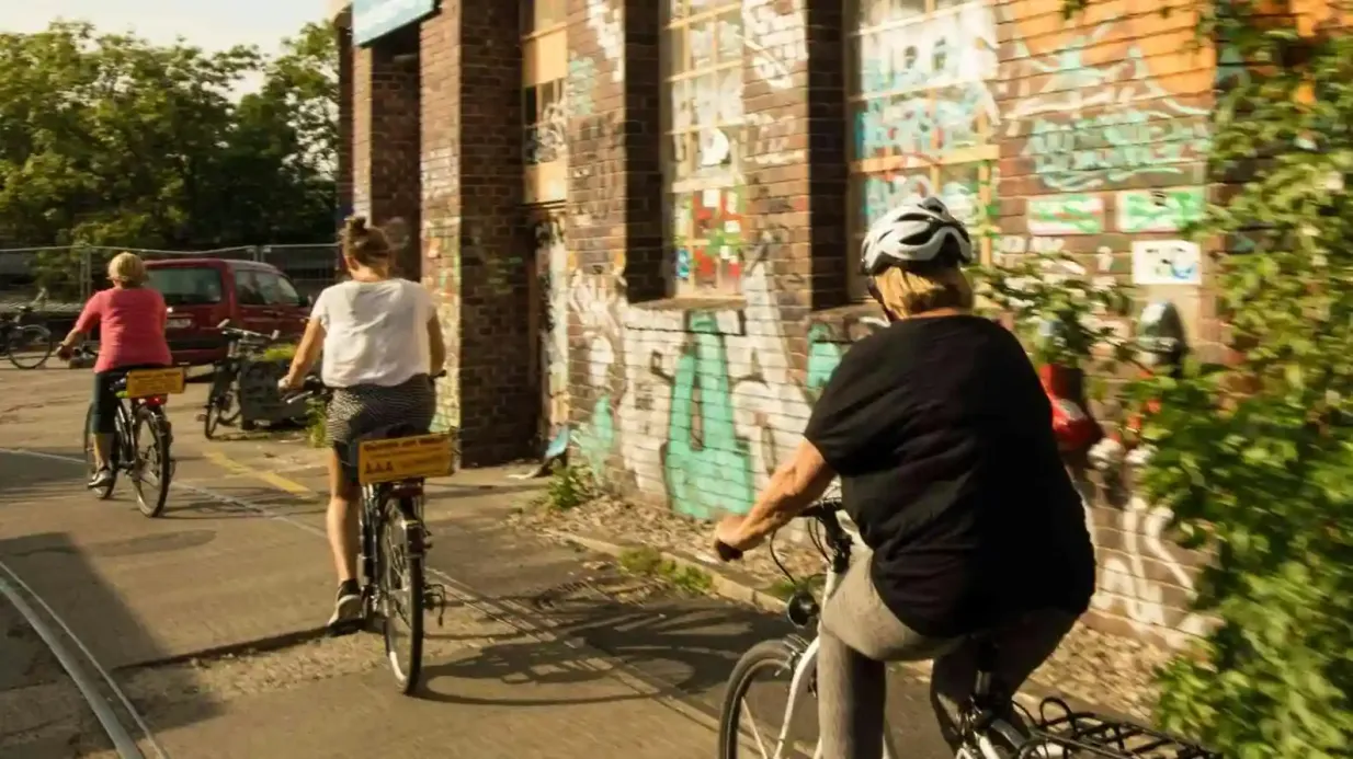 Berlino: Tour alternativo in bicicletta