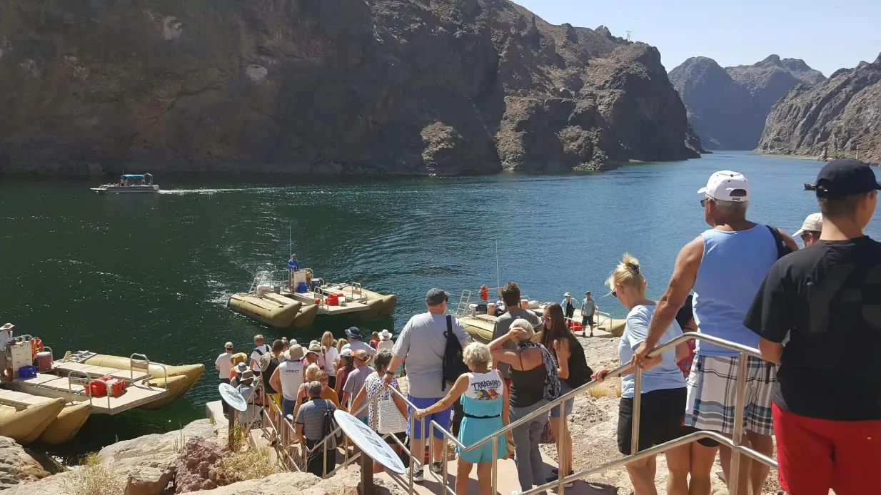 Au départ de Las Vegas : Excursion d'une demi-journée en radeau sur le barrage Hoover.