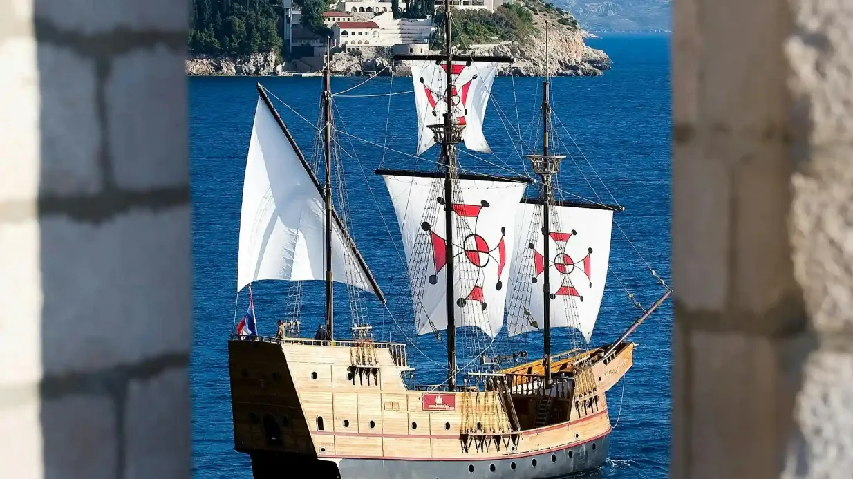 Dubrovnik: Walking Tour + Bootstour