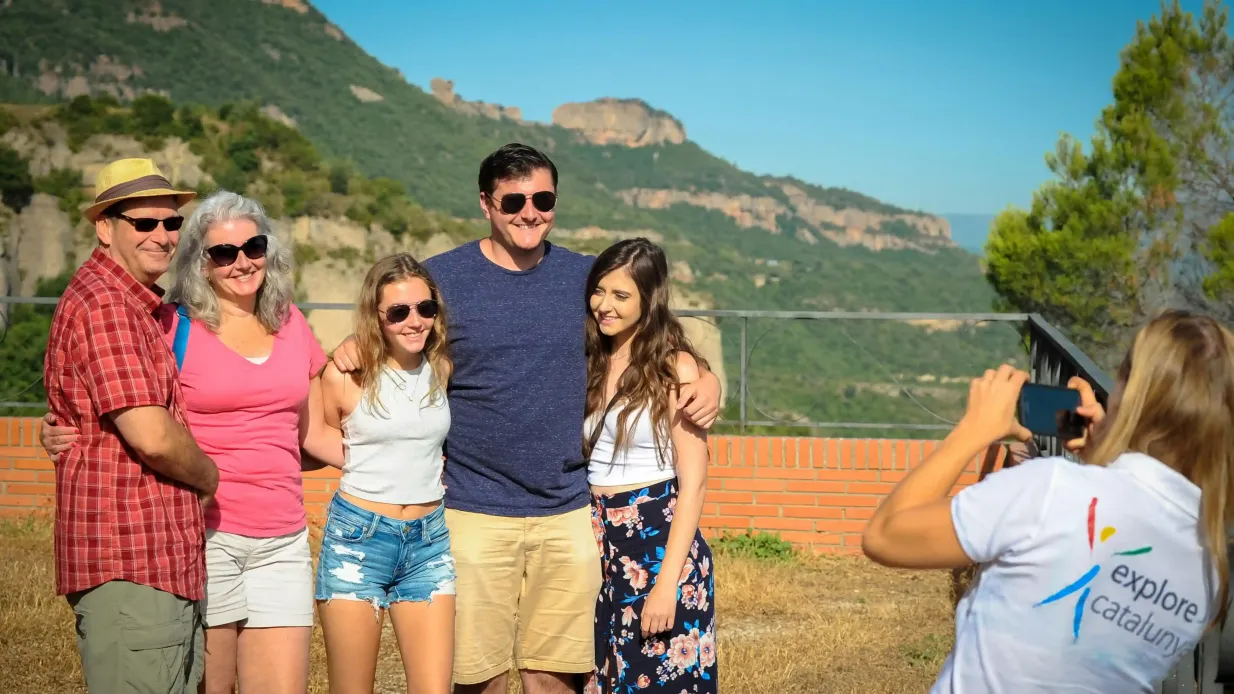 Montserrat - Tour in Gruppo Ristretto da Barcellona + Degustazione di Vini Bio