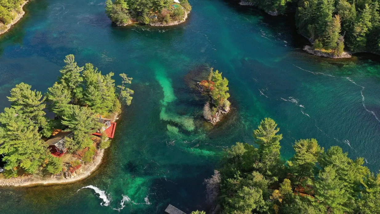 Thousand Islands 10-Min. Hubschrauber-Tour Bereitgestellt von Kouri's Kopters Inc (1000 Islands Helicopter Tours)