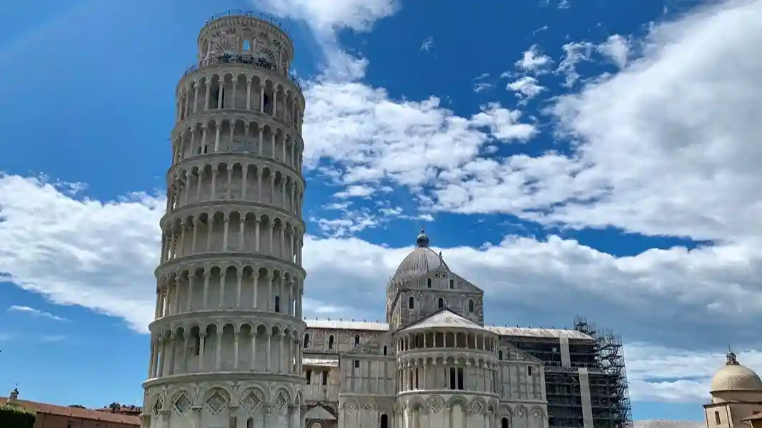 Pisa: Guided Day Trip from Livorno Provided by Sightseeing Experience SRL