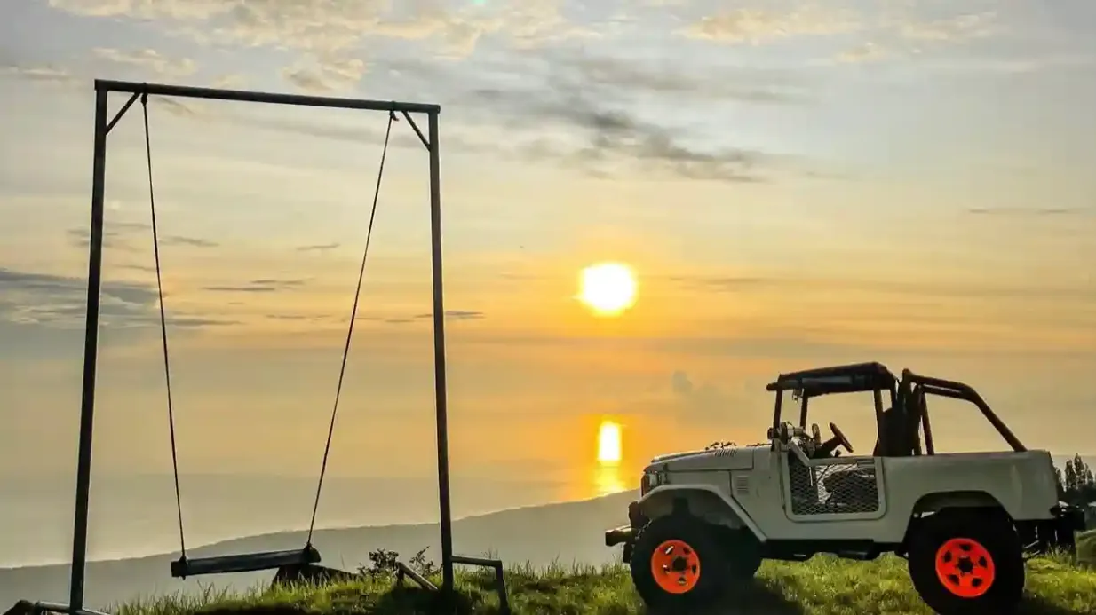 Mt. Batur: Jeep-Abenteuer bei Sonnenaufgang und Dschungelschaukel Bereitgestellt von CV. Tripgotik