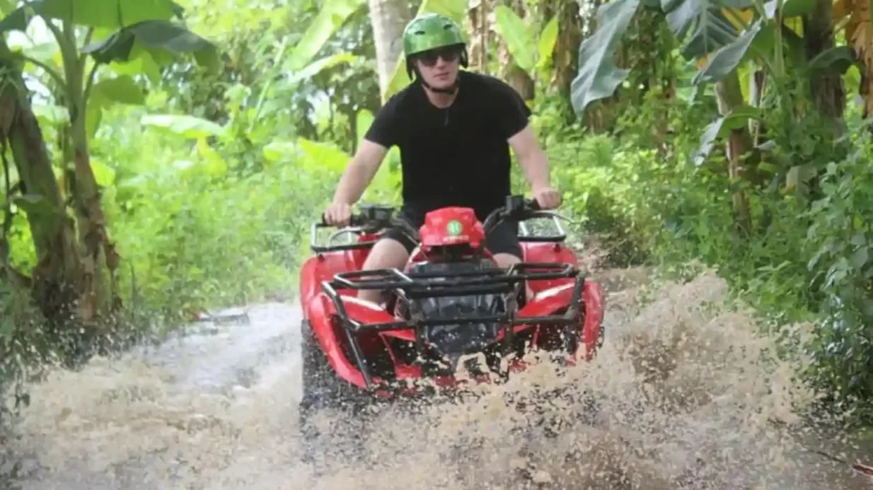 Kombi ATV und Ayung River Rafting Abenteuer mit Mittagessen und Massage