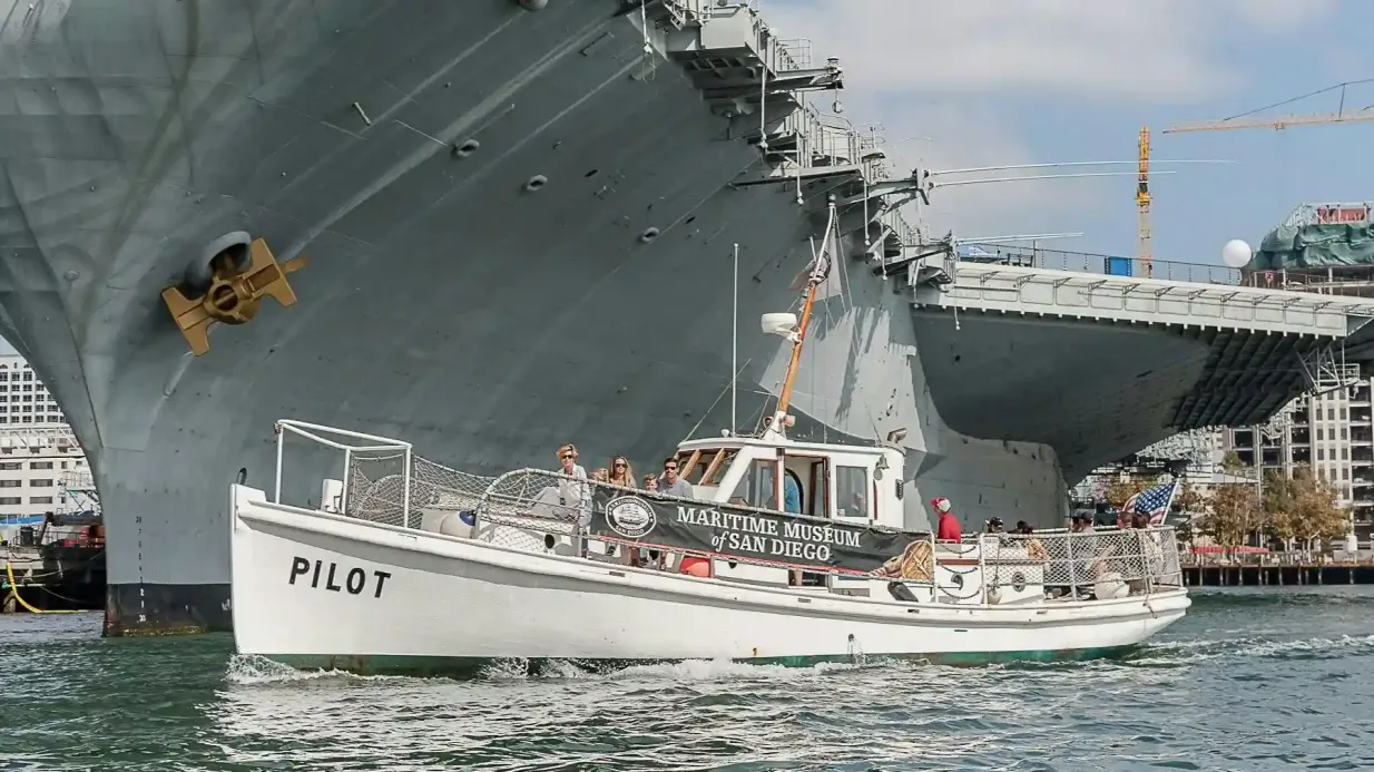 Museu Marítimo: Entrada + cruzeiro narrado de 45 minutos pela baía histórica Organizado por Maritime Museum of San Diego