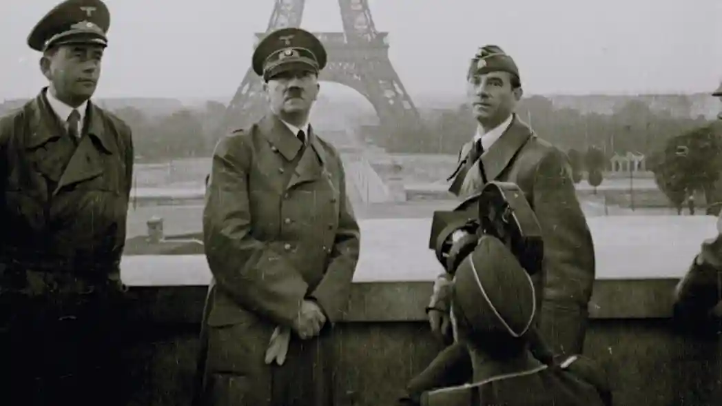 Musée de l'Armée-Les Invalides: Introduction to World Wars I & II - Small Group Provided by Babylon Tours