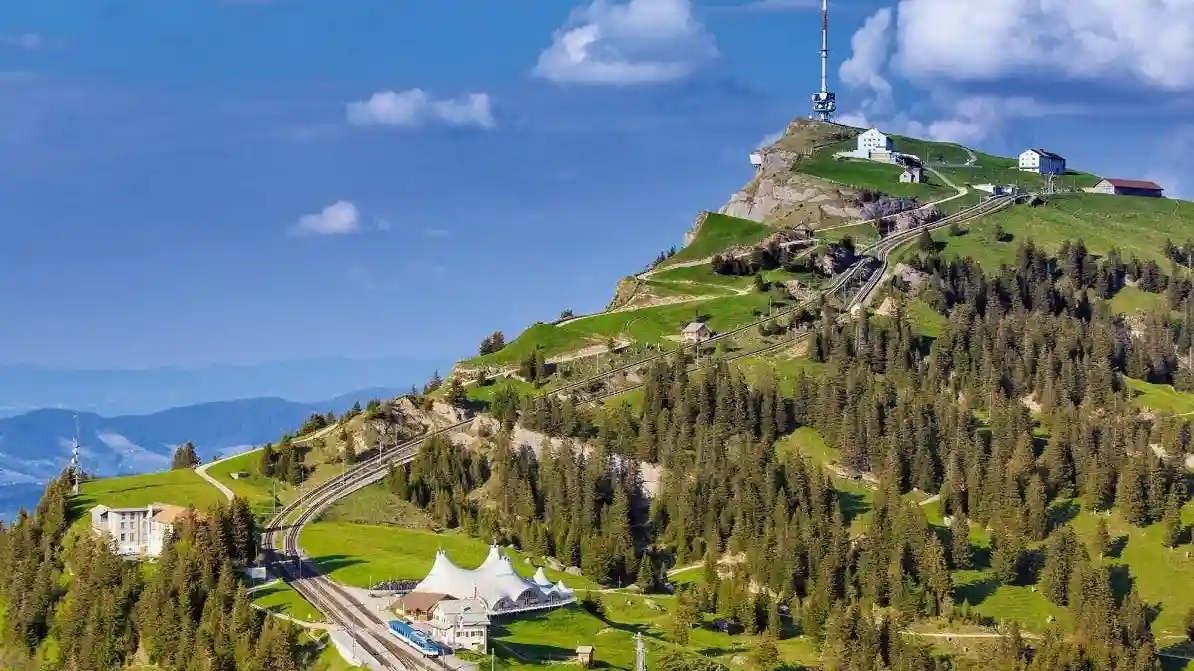Rigi - Königin der Berge von Luzern aus Bereitgestellt von Best of Switzerland Tours AG