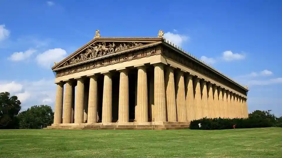 Double Decker Nashville 1 Hour City Tour Provided by Gray Line Tennessee