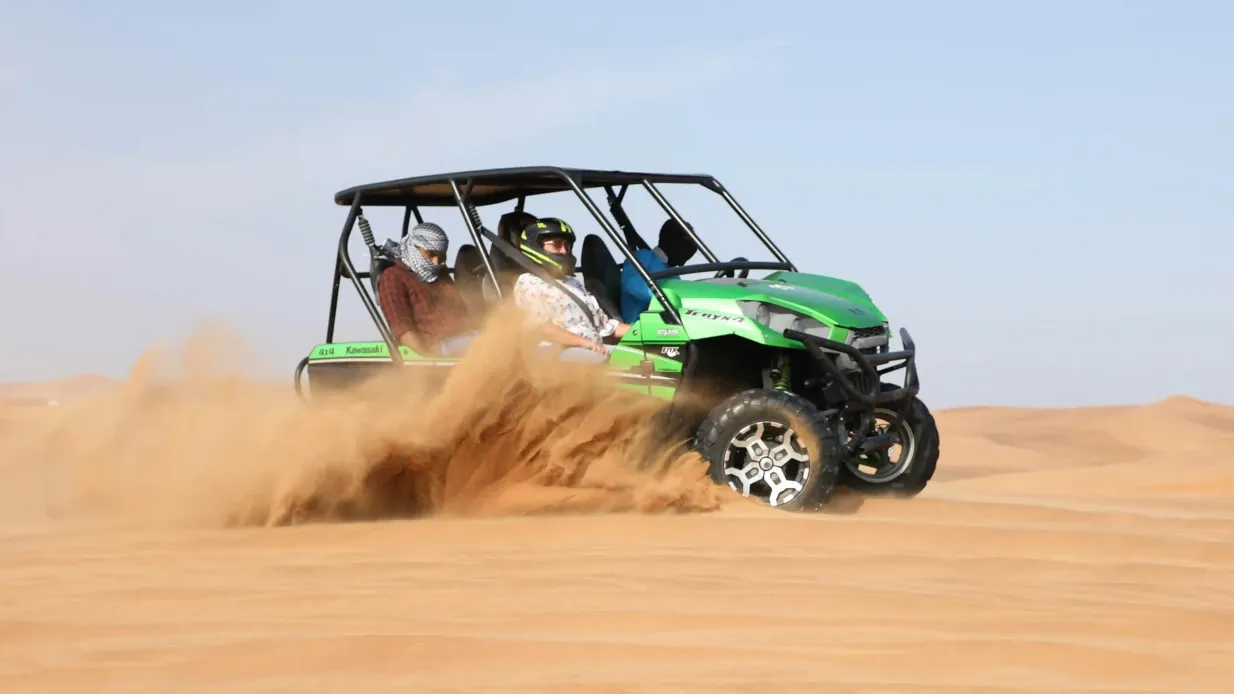 Désert des dunes rouges de Lahbab : Aventure en buggy