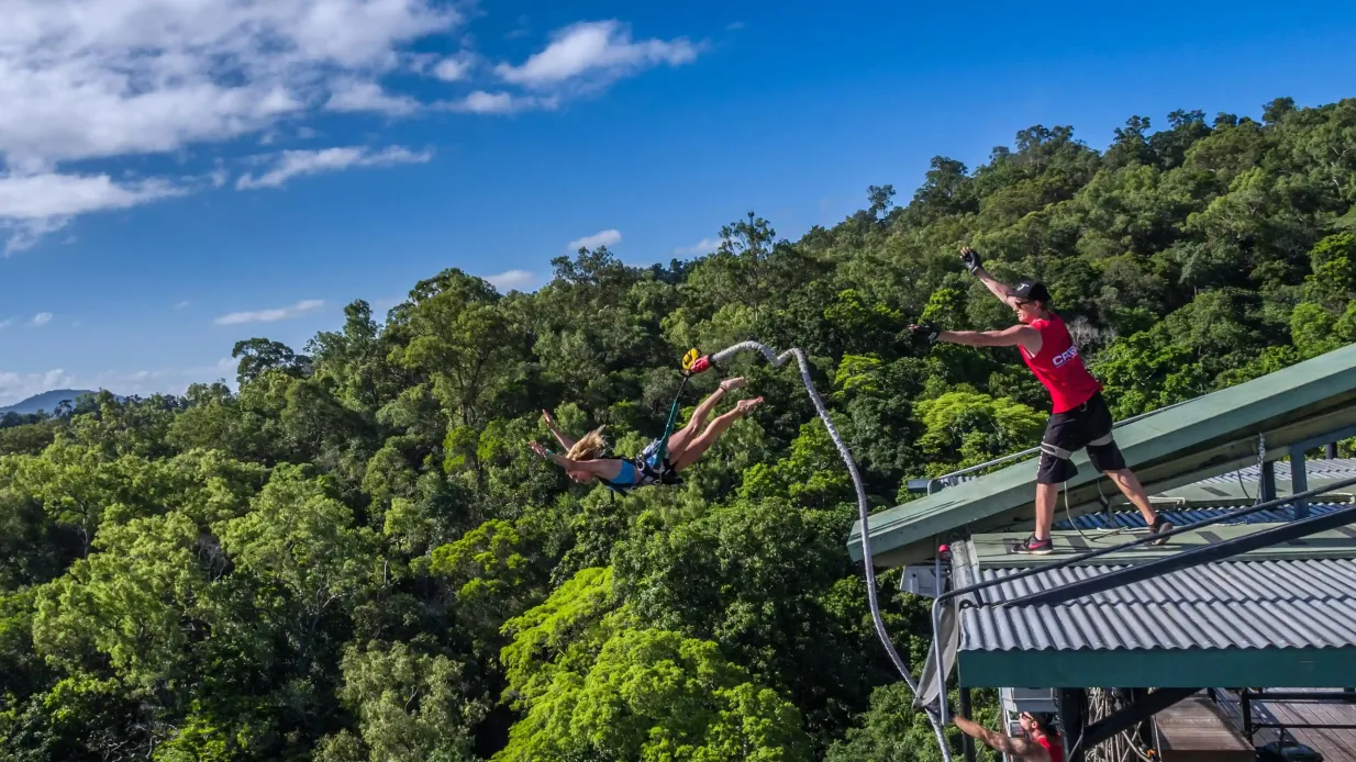 Skypark Cairns di AJ Hackett: Esperienza di bungy Fornito da Skypark Cairns by AJ Hackett