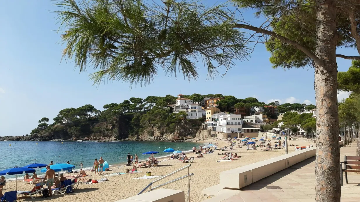 Costa Brava: Typische Städte Tour von Barcelona Bereitgestellt von Barcelona Holiday Experiences SL