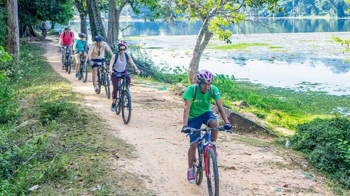Temples d'Angkor : visite à vélo
