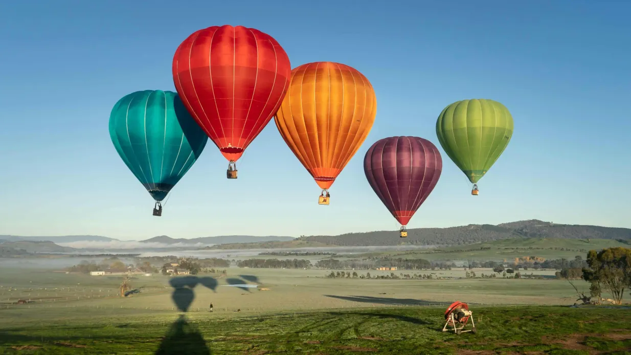 Yarra Valley: Hot-Air Balloon & Optional Breakfast + Transfer Provided by Global Ballooning Australia