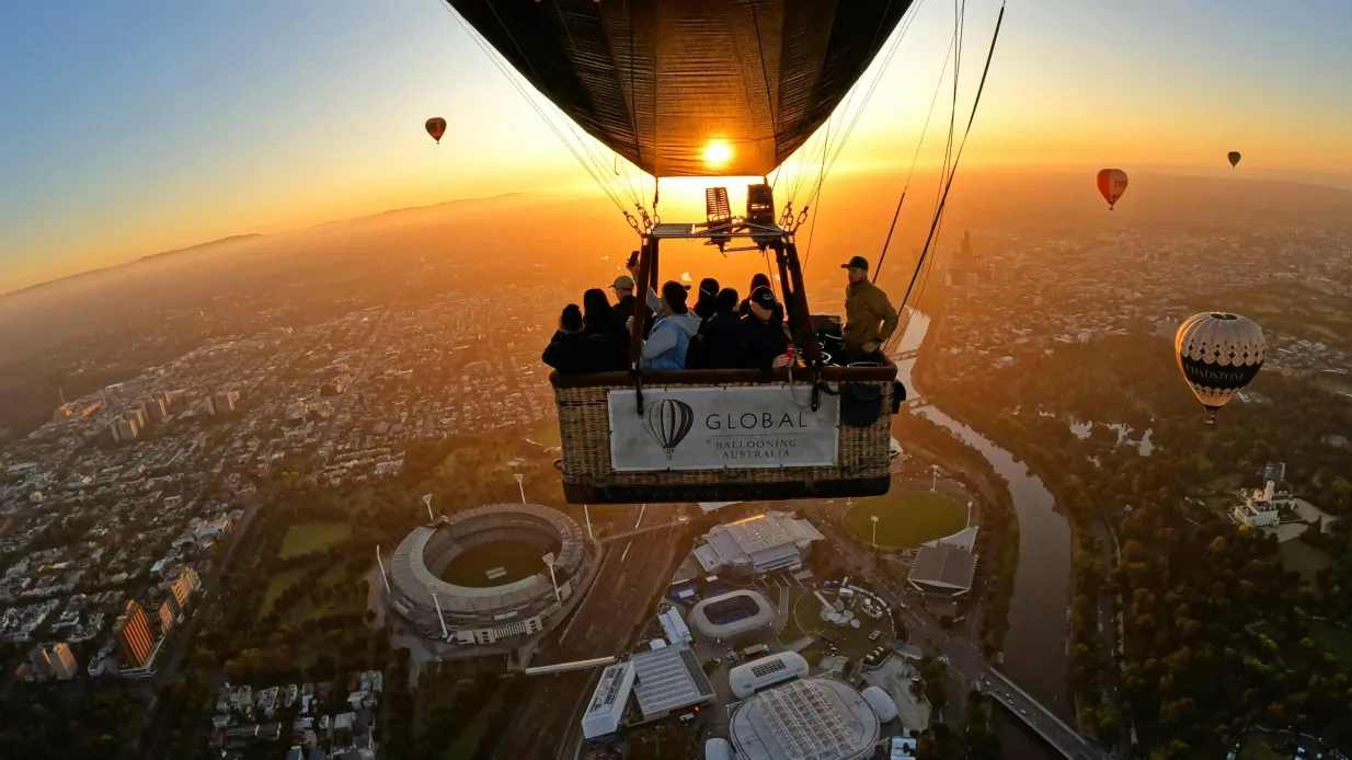 Melbourne: Volo in mongolfiera all'alba + colazione opzionale