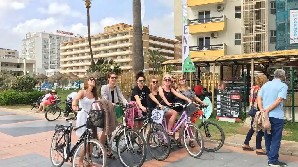 Málaga: Visita guiada en E-Bike por Torremolinos