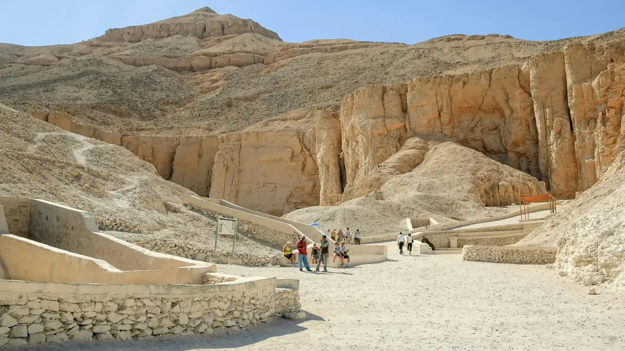Valley of Kings, Hatshepsut, Karnak from Hurghada + Lunch Provided by Ocean Air Travel and Tourism LLC
