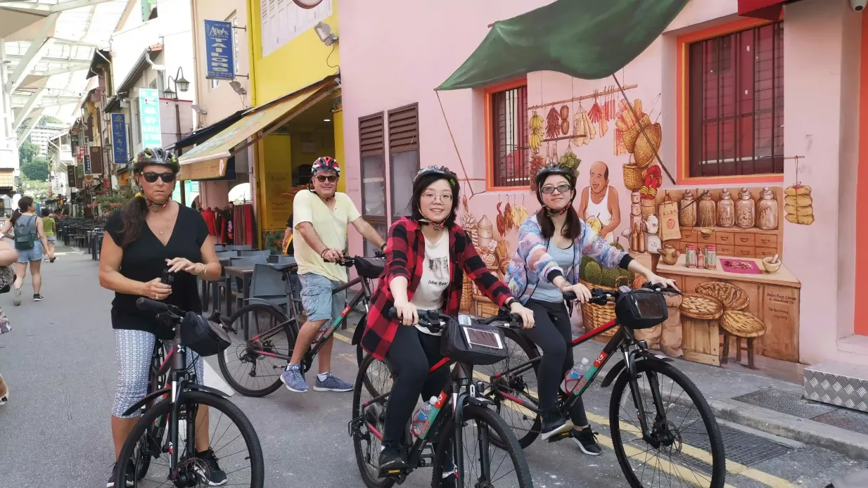 Tour de bicicleta pela Singapura histórica