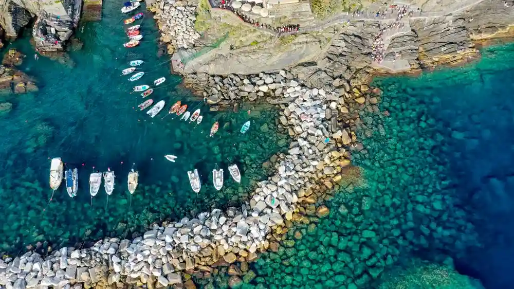 Excursión en barco por Cinque Terre + Snorkel + Comida en Monterosso Operado por 5 Terre Boat Trip