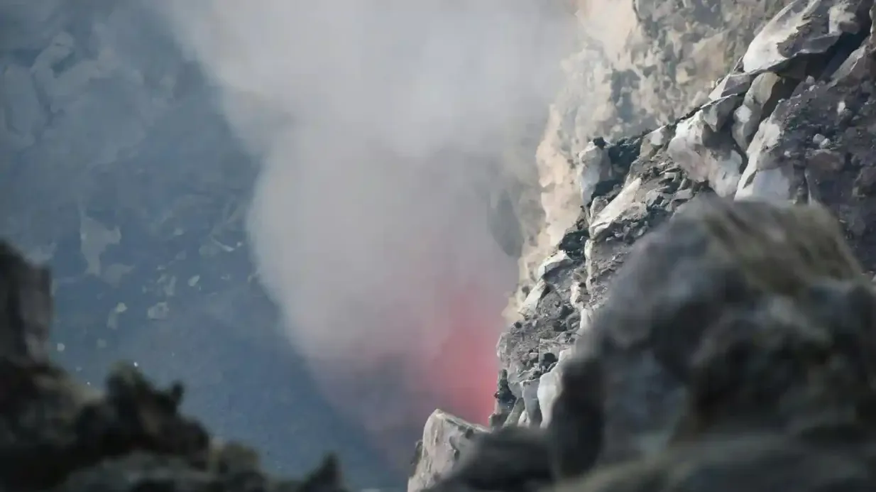 Monte Etna: Caminhada pelo cume e pela cratera do lado norte Organizado por Etna Est