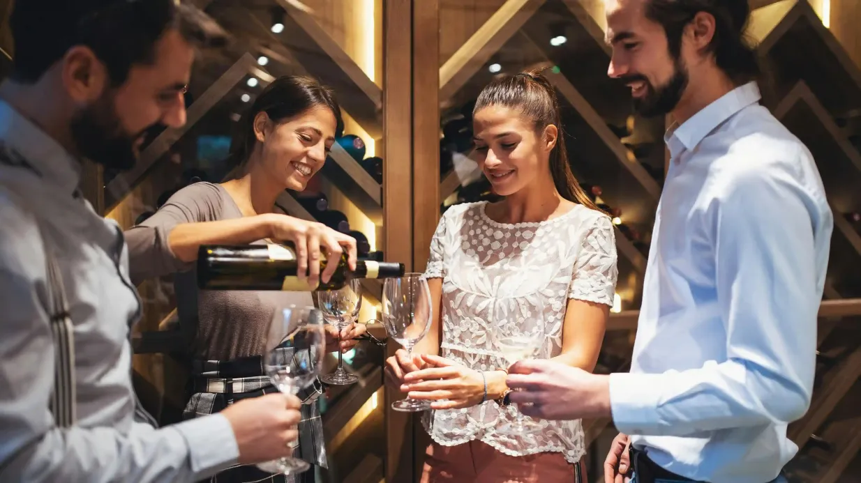 Médoc: Full-Day Wine Tour from Bordeaux Provided by Ophorus