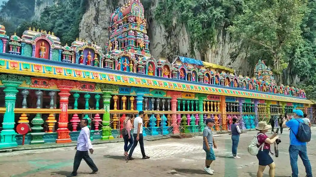 Genting Highlands & Batu Caves: Day Trip from Kuala Lumpur Provided by Ivy Holidays Sdn Bhd