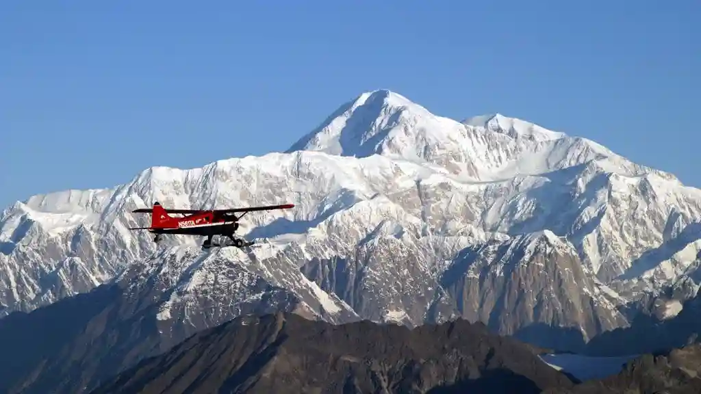 Grand Denali Glacier Flight Provided by Talkeetna Air Taxi