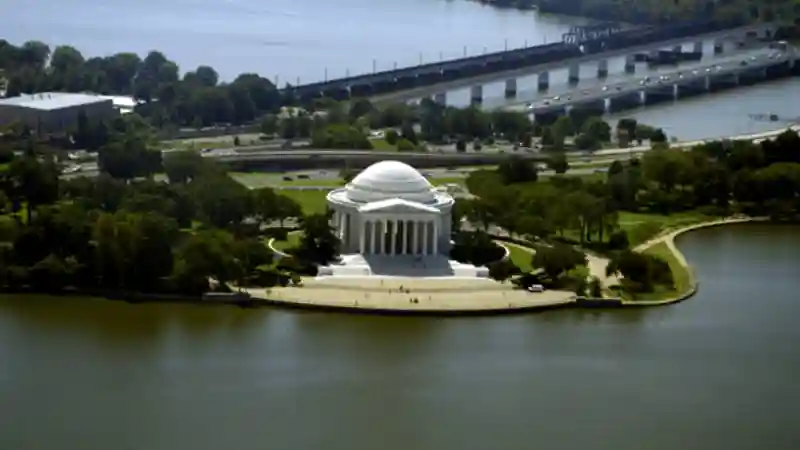 Principali Punti d'Interesse a Washington DC: Tour Guidato in Bus