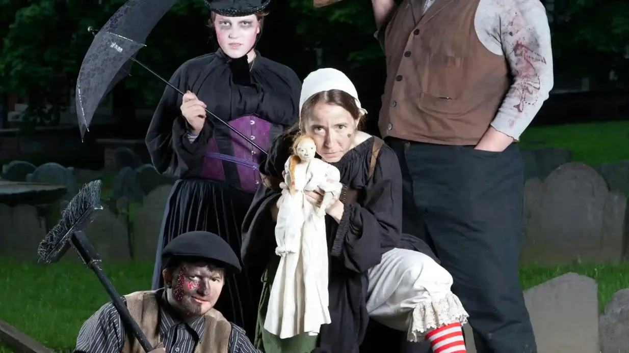 San Diego: Tour de fantasmas e lápides Organizado por Historic Tours of America, Inc