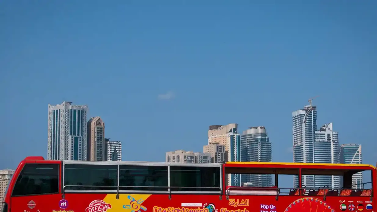 Hop-on Hop-off-Bus Sharjah Bereitgestellt von City Sightseeing LTD (UAE)