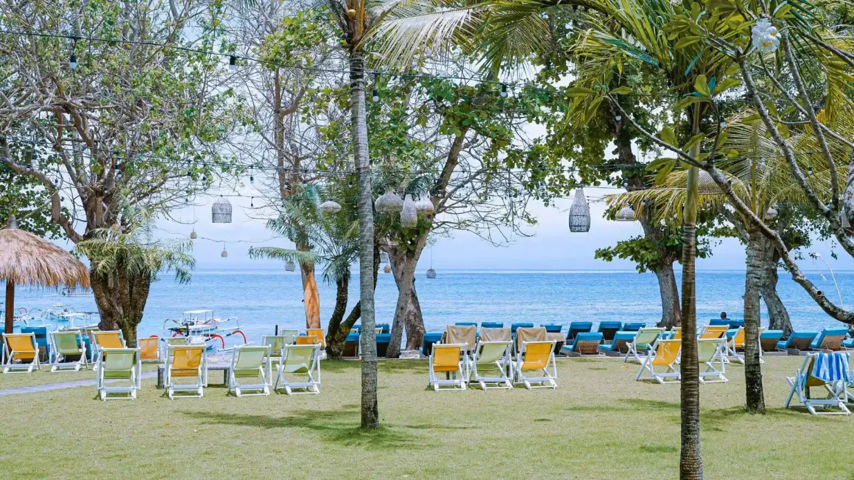 Nusa Lembongan: Paseo en barco desde Bali + Entrada al Club de Playa + Actividades Operado por PT. BALI CRUISE NUSANTARA